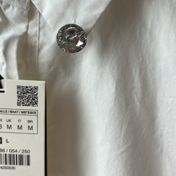 Fashion Designed Tuxedo for Ladies’ (Tailcoat) - Picture 5 of 6